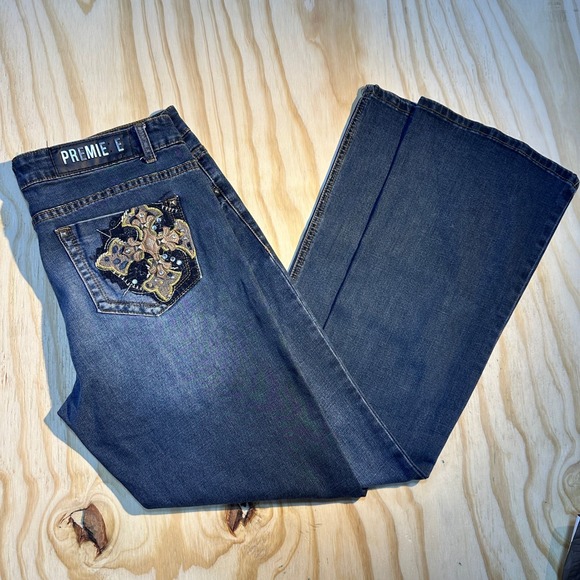 Premiere by Rue21 Denim - Premiere by rue21 Women's Embellished Cross Bootcut Blue Denim Jeans Size 11/12R